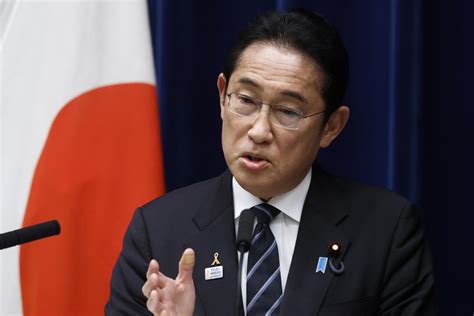 Japan’s prime minister announces $113 billion in stimulus spending